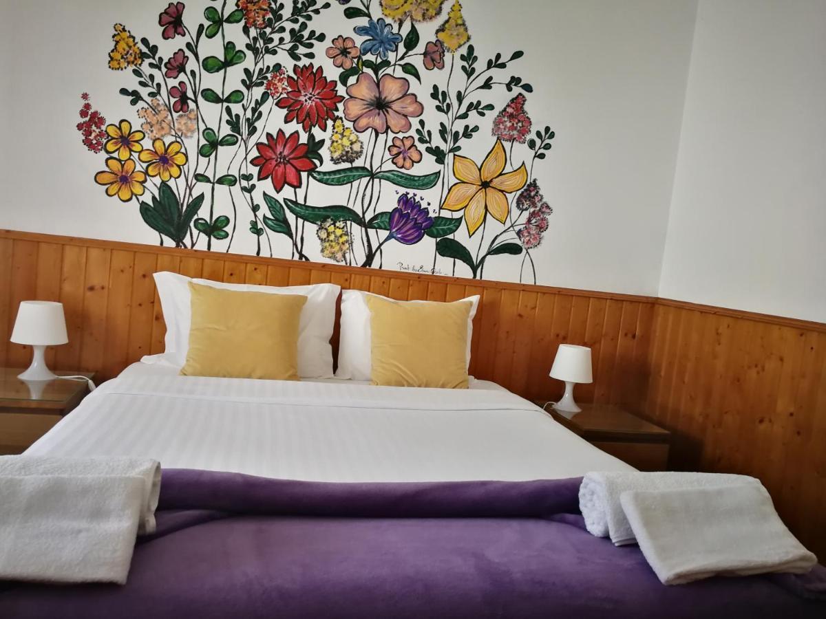 Surf House Helena Otel Baleal Dış mekan fotoğraf