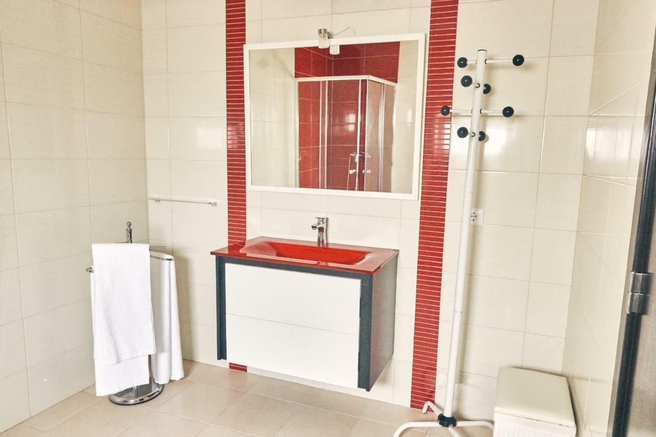 Surf House Helena Otel Baleal Dış mekan fotoğraf